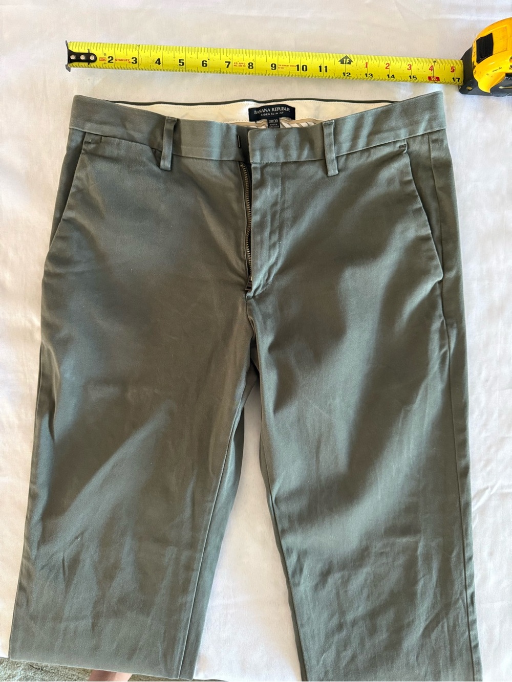 Banana Republic Men's Olive Chino Trousers